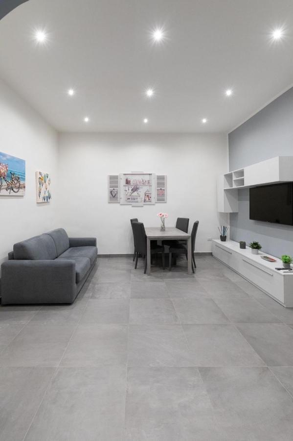 Dante Square Apartment Naples Exterior photo
